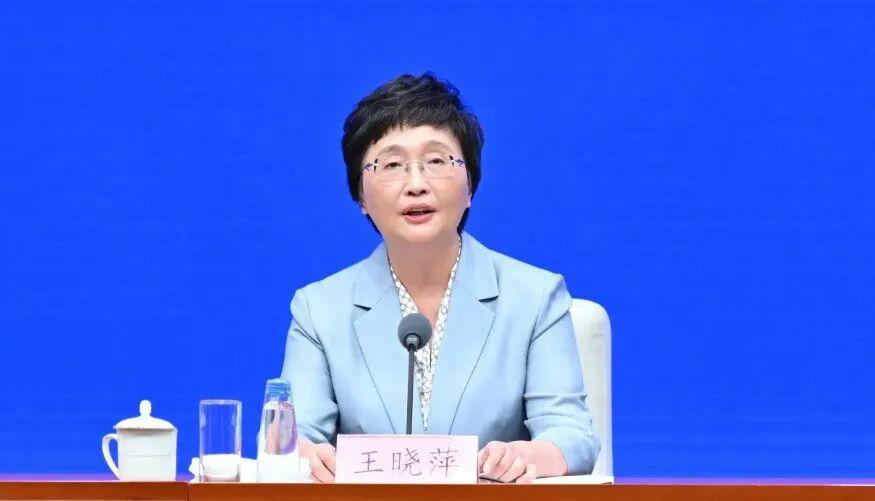 开云体育-2026养老金“22连涨”稳了！工龄满40年，挂钩调整更吃香吗？